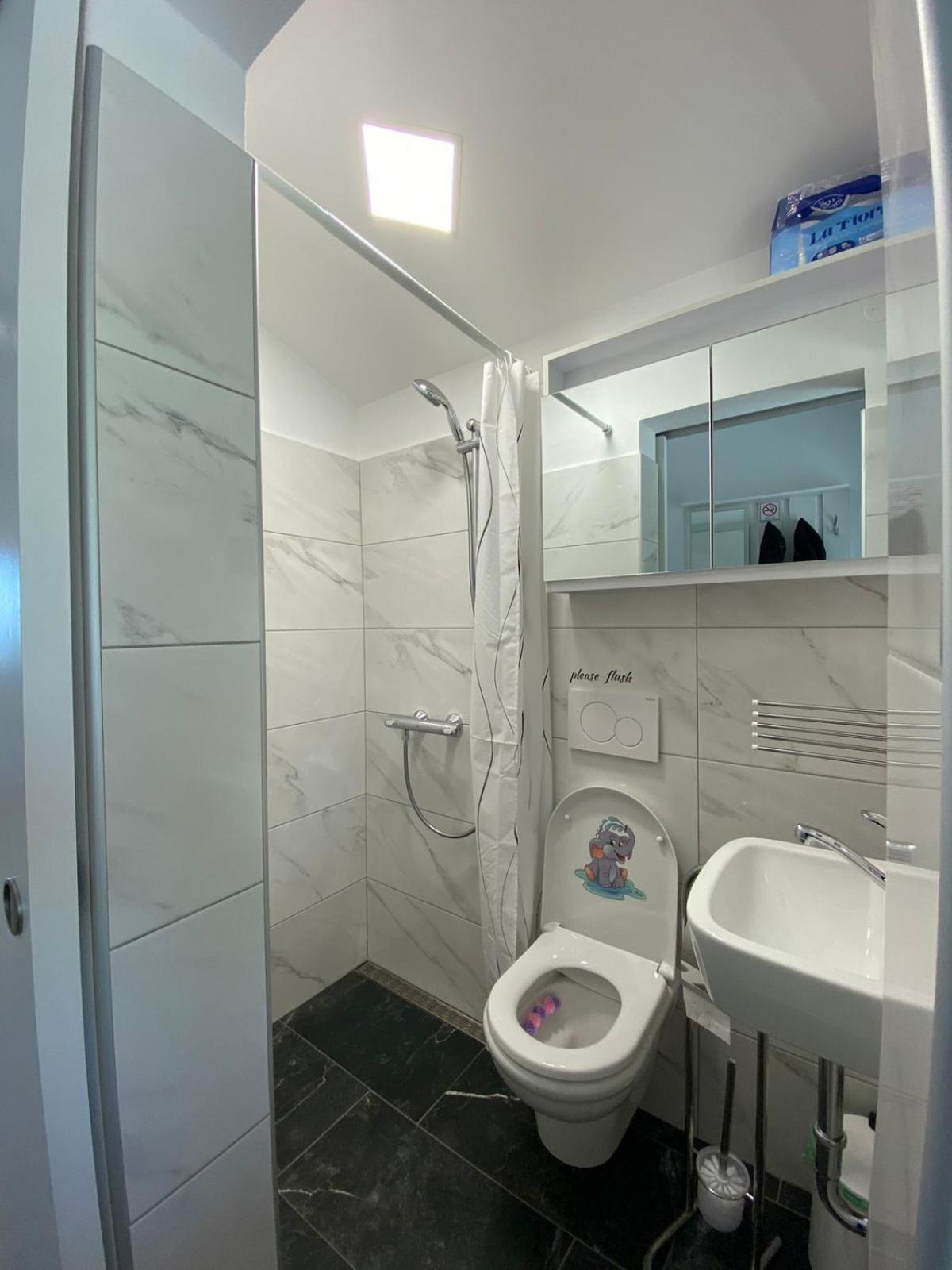 Apartma Vista Baredi イゾラ エクステリア 写真